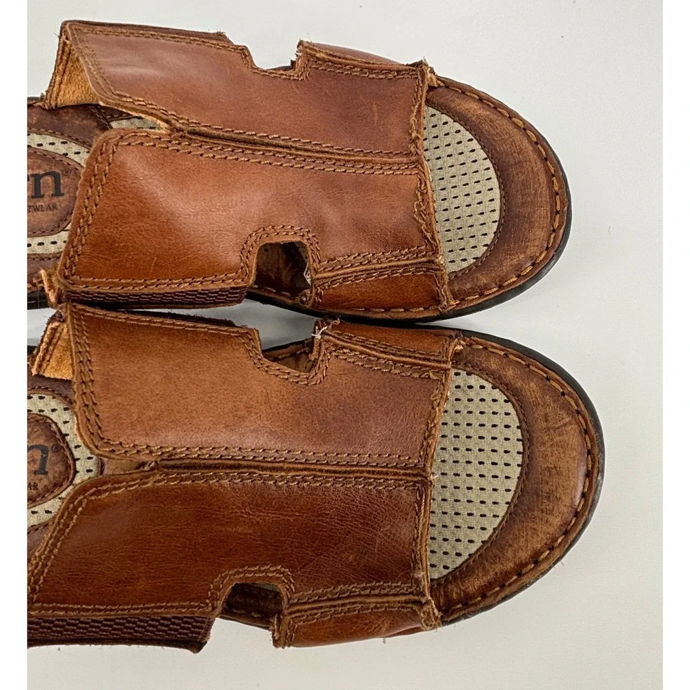 BORN Flores II Brown Leather Slide Sandals Men's 9 Comfort Cushioned Footbed